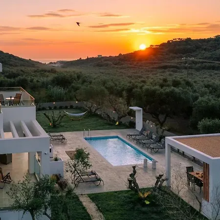 Valentino Luxury וילה Plános