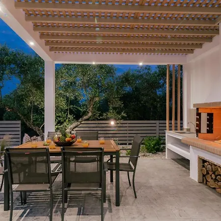 Valentino Luxury Plános