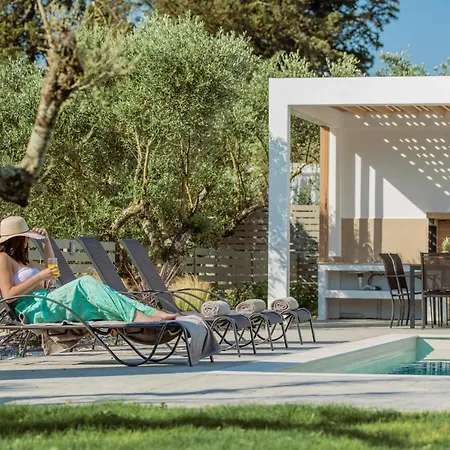 Valentino Luxury Willa *