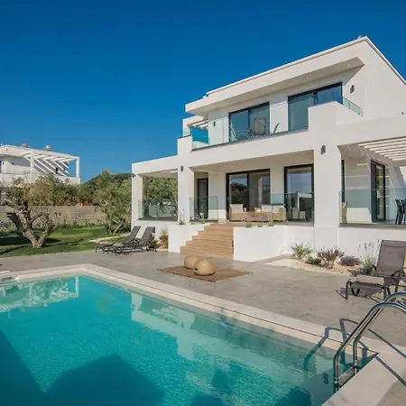 Valentino Luxury Villa